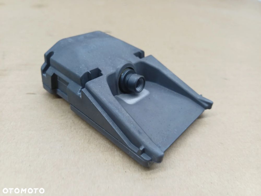 Moduł kamera asystent pasa Grandland X Peugeot 3008 9831723380 - 2