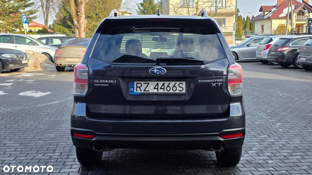 Subaru Forester 2.0 XT Platinum Lineartronic - 7