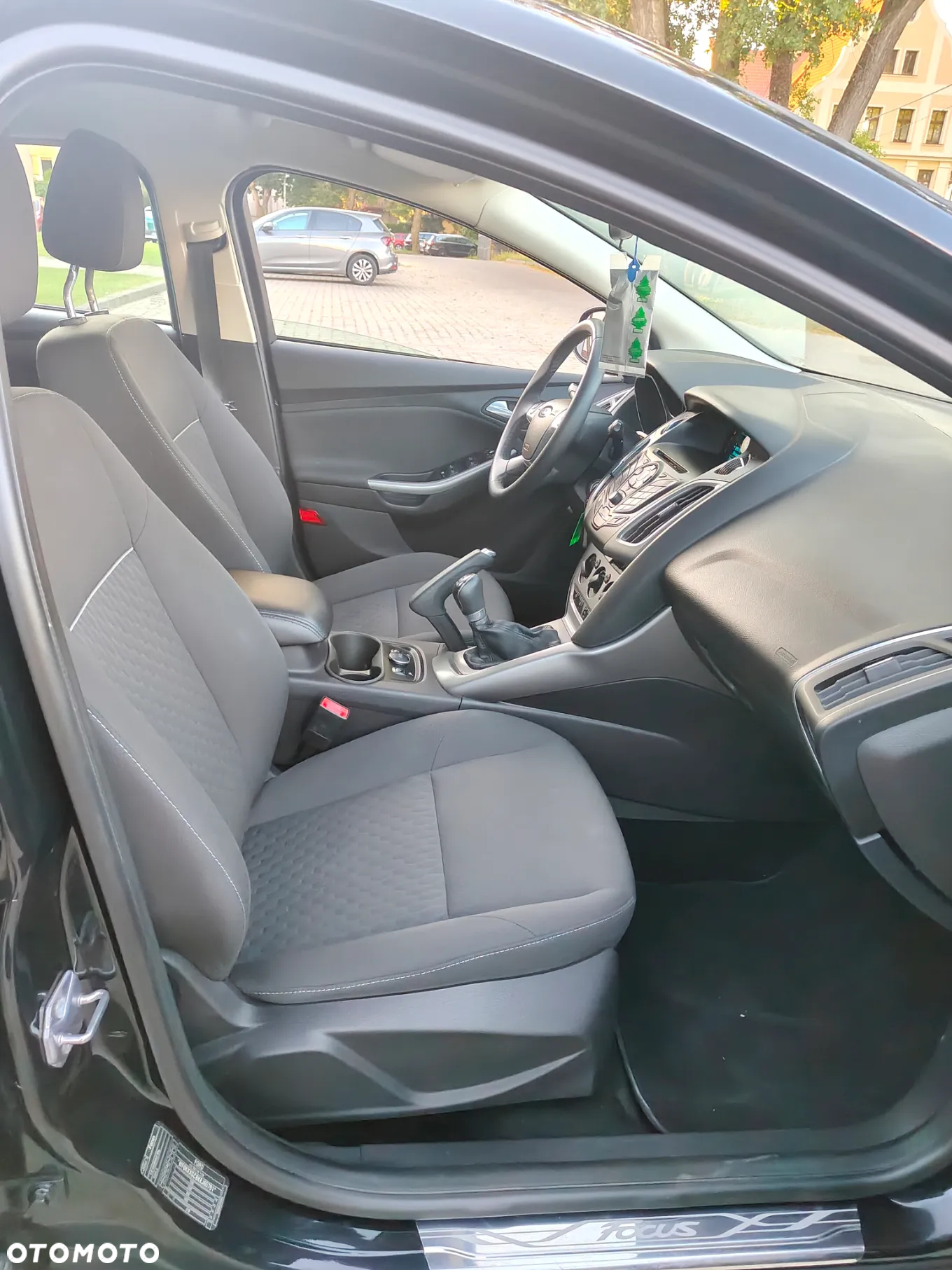 Ford Focus - 10