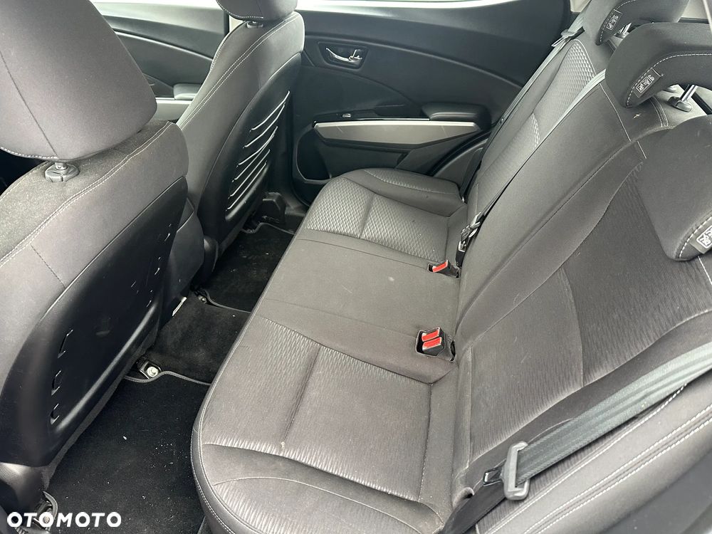 SsangYong/KGM Tivoli 1.6 Quartz - 7