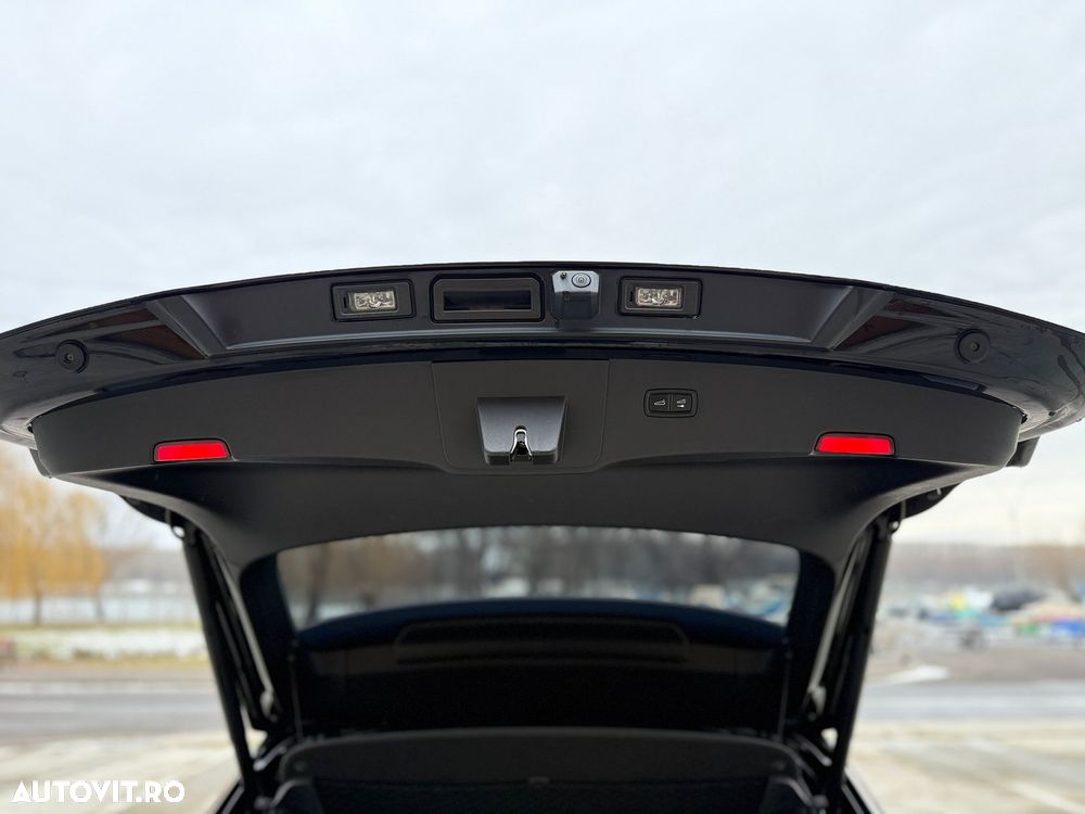 Porsche Cayenne Coupe - 19