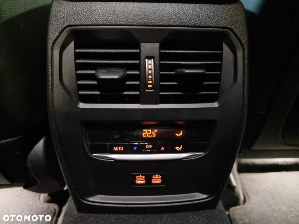 BMW Seria 3 320i M Sport sport - 25