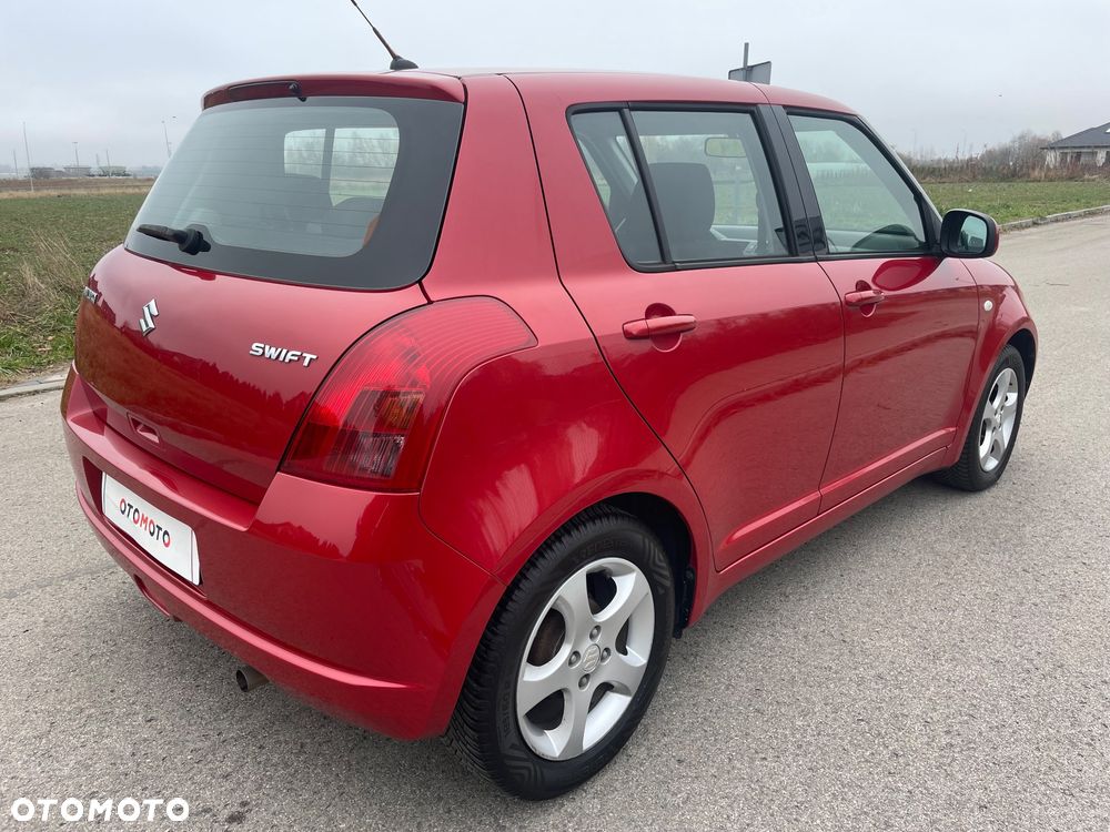 Suzuki Swift 1.3 Comfort - 26