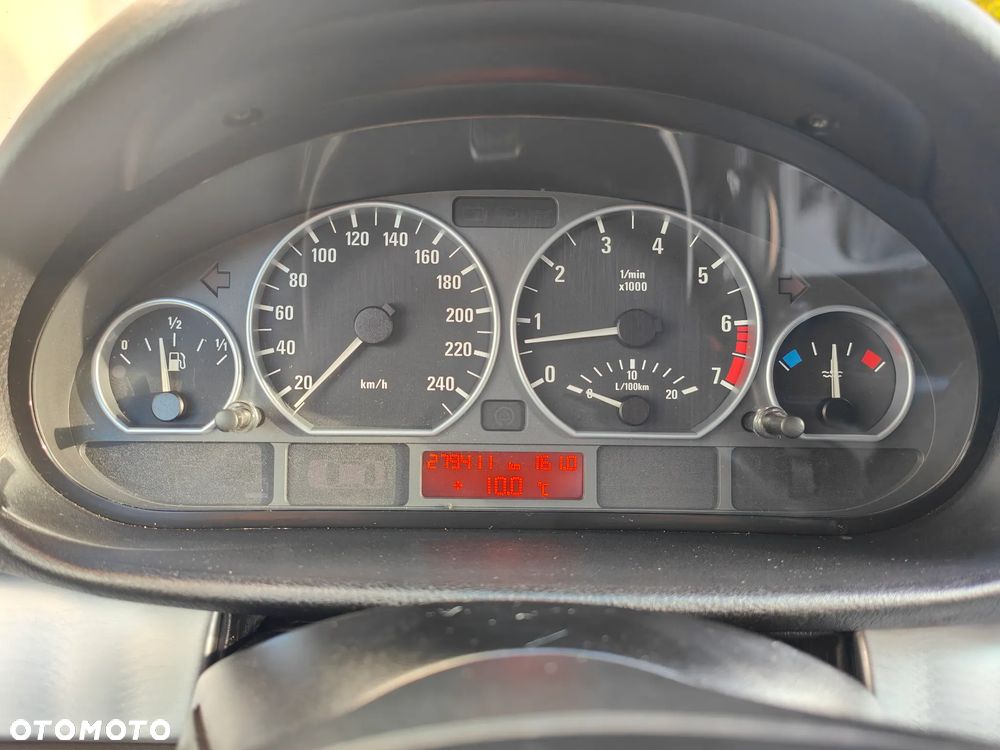 BMW Seria 3 - 17