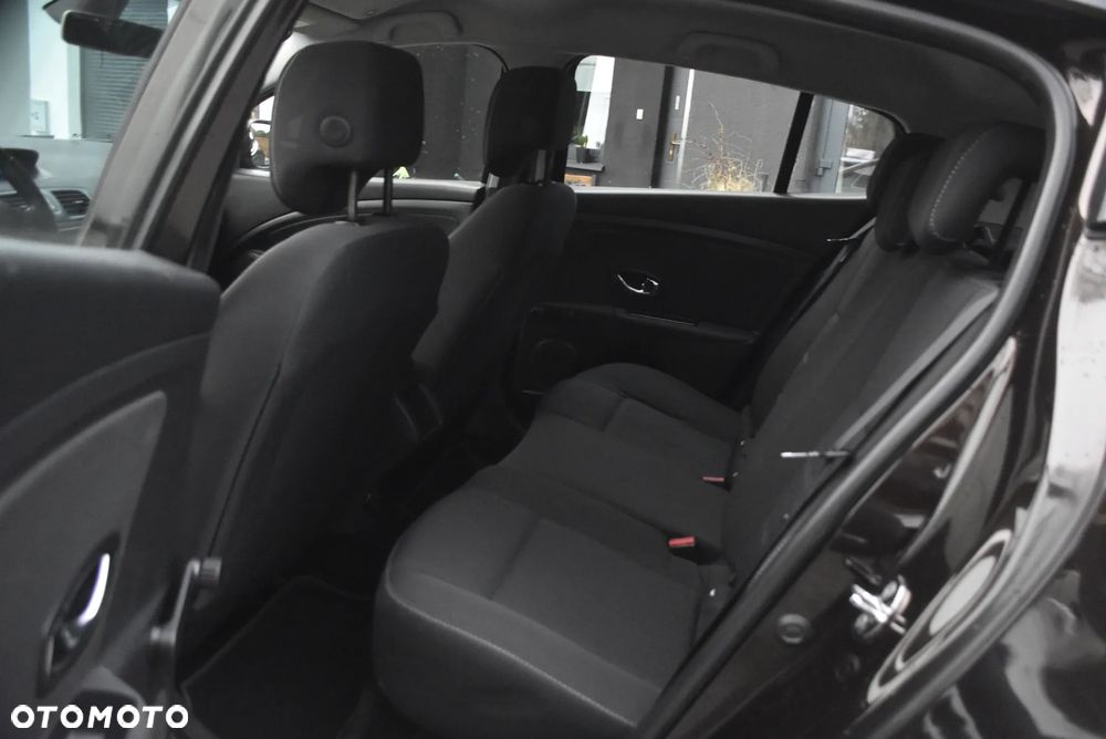 Renault Megane 1.6 16V Color Edition - 9