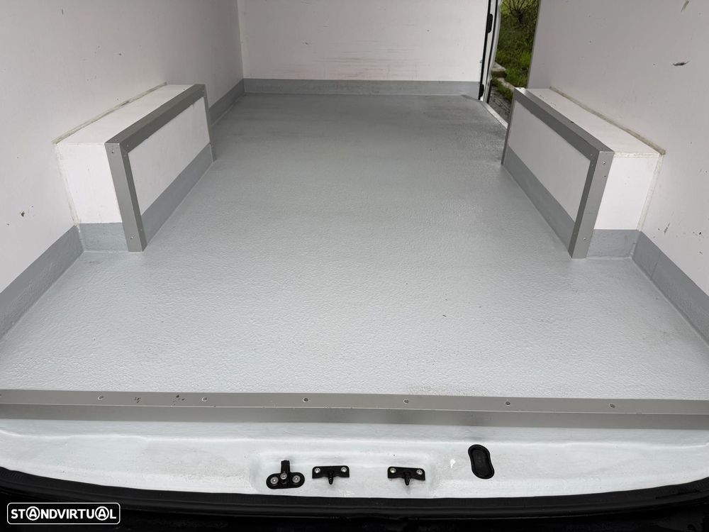 VW Crafter 35 2.0 TDI LH3 180 CV C/FRIO - 7