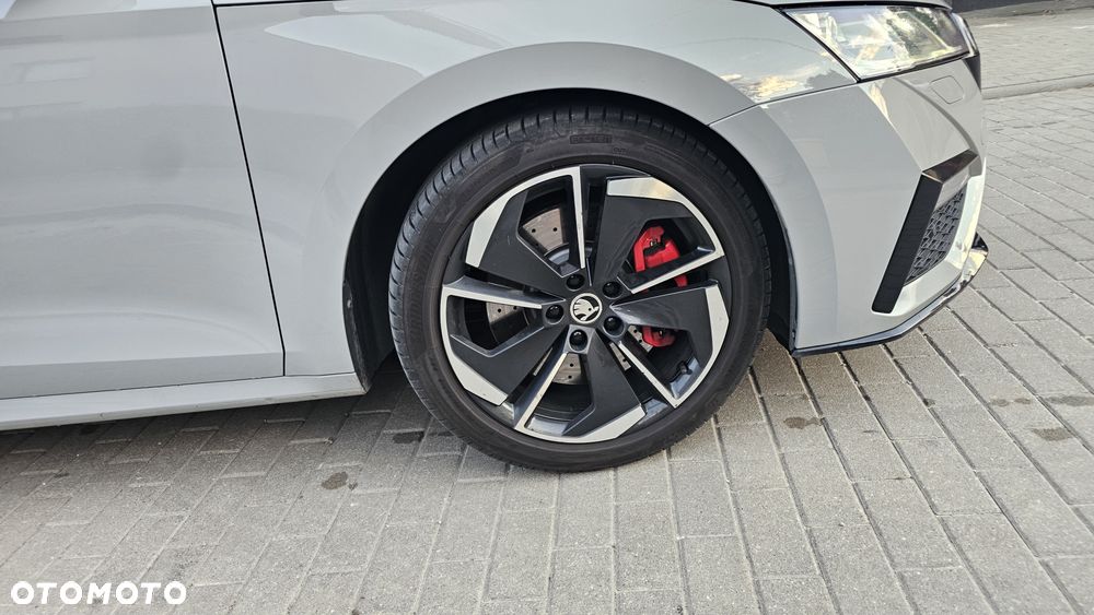 Skoda Octavia 2.0 TSI RS 245 DSG - 11