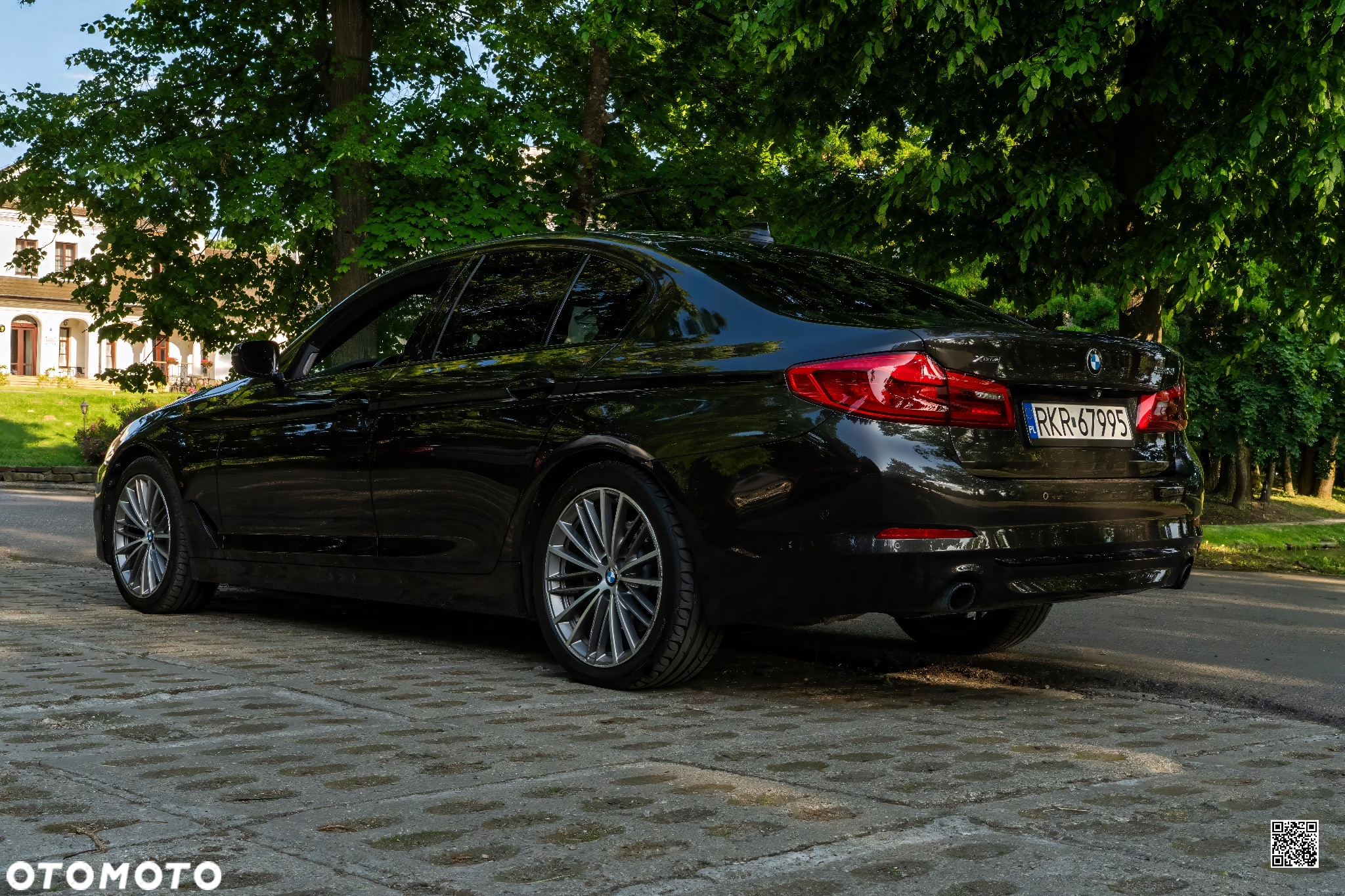 BMW Seria 5 530i xDrive Sport Line sport - 10