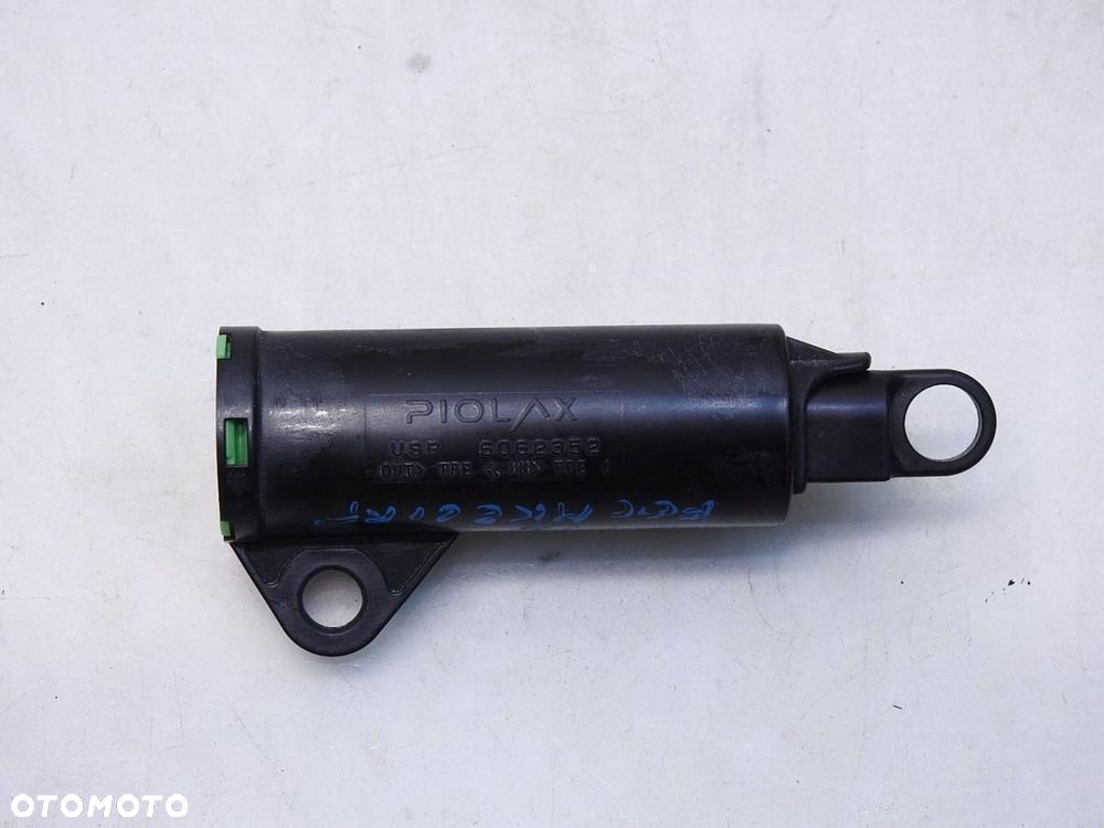 SIŁOWNIK SCHOWKA FORD FOCUS MK2 LIFT - 1