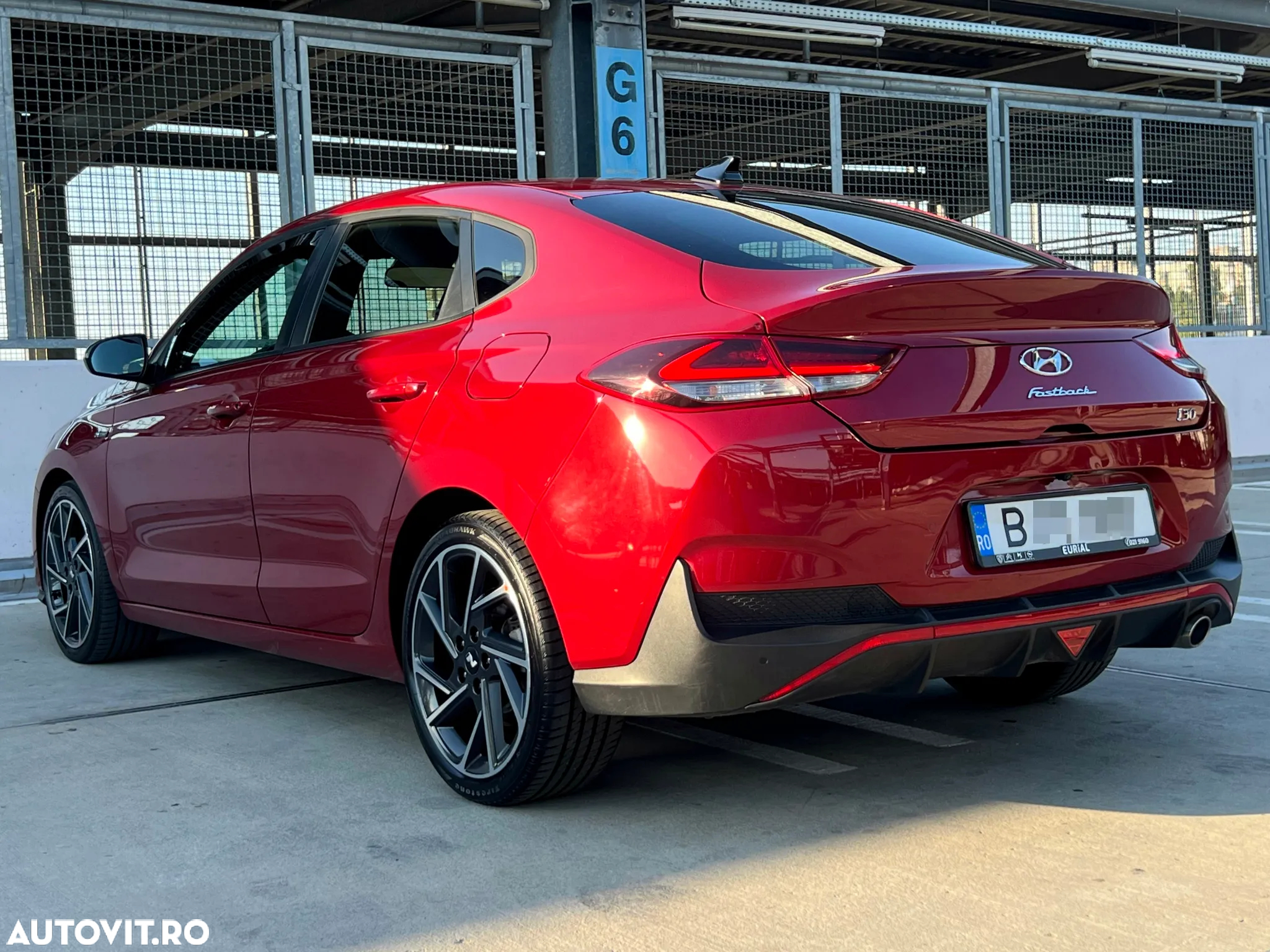 Hyundai i30 Fastback 1.5 T-GDI MHEV 160CP 7DCT Highway N-Line - 4