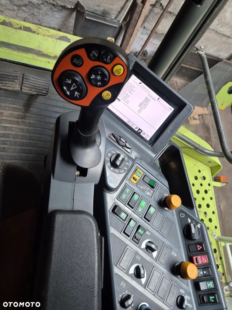 Claas - 8