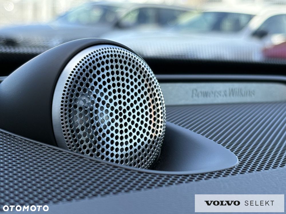 Volvo XC 90 - 35
