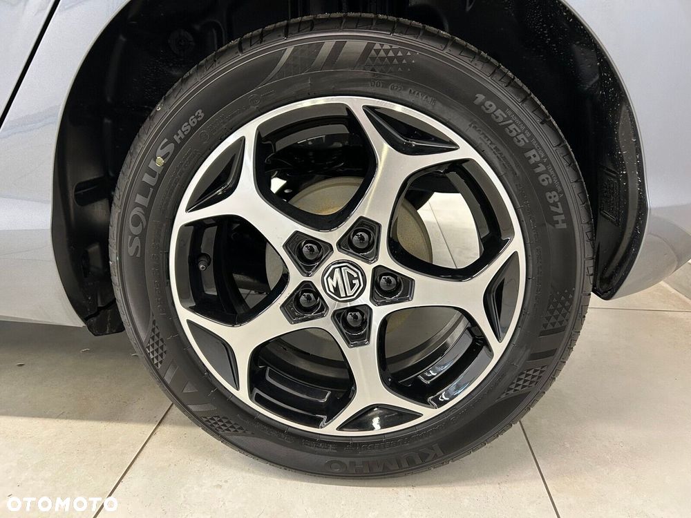 MG MG3 1.5 Excite - 24