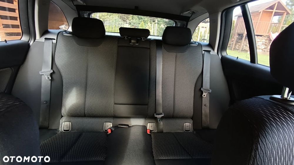 BMW Seria 3 320d Efficient Dynamics - 16