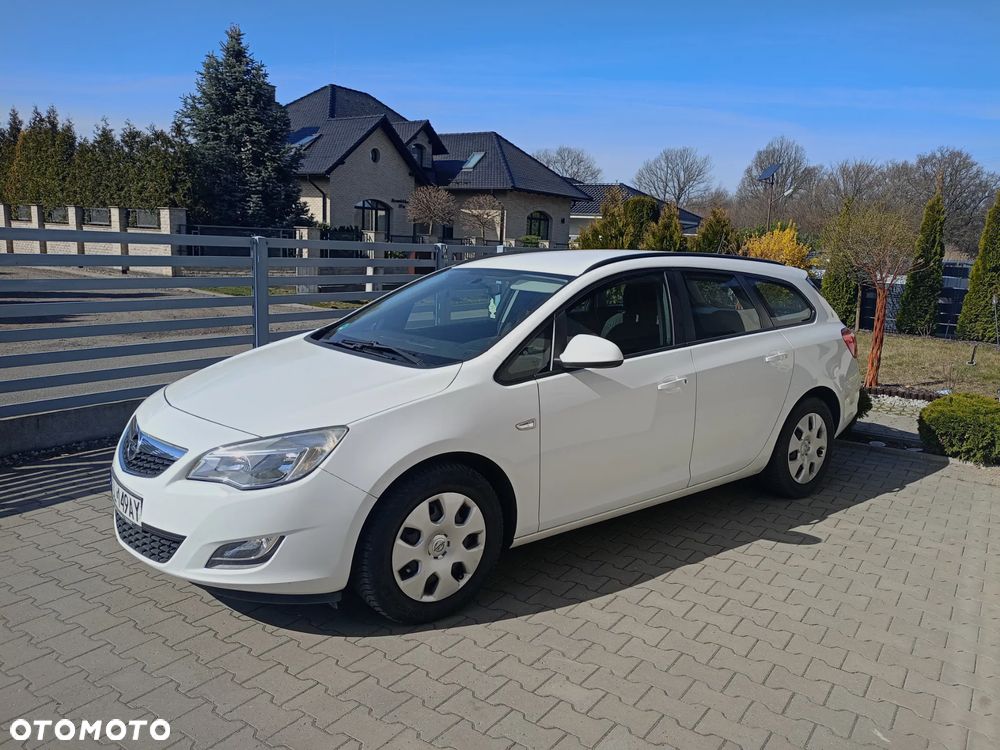 Opel Astra - 1