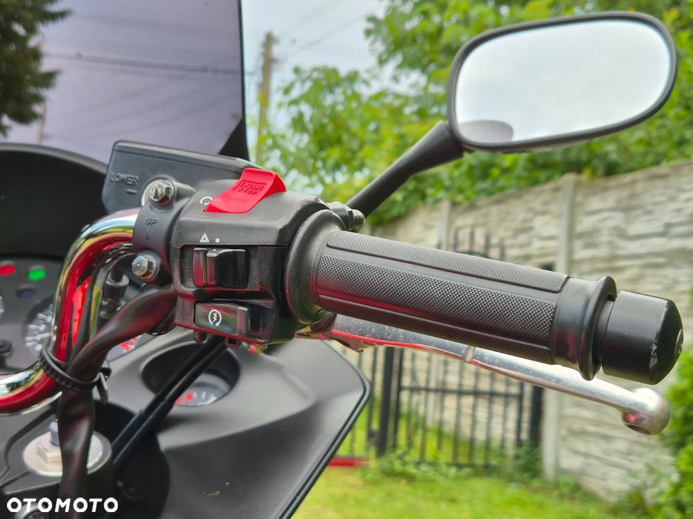 Honda CBF - 19