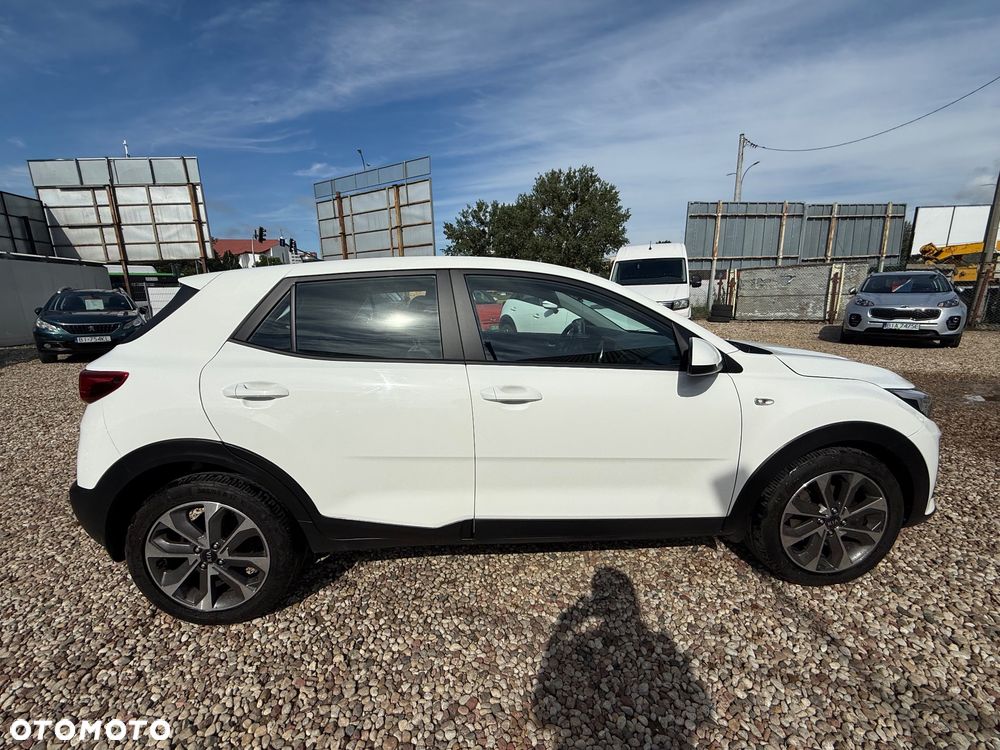 Kia Stonic 1.0 T-GDI M DCT - 16