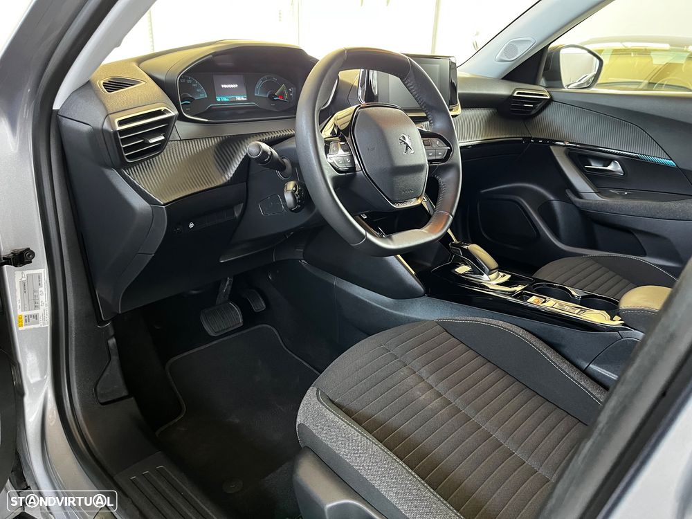 Peugeot e-2008 Style - 7