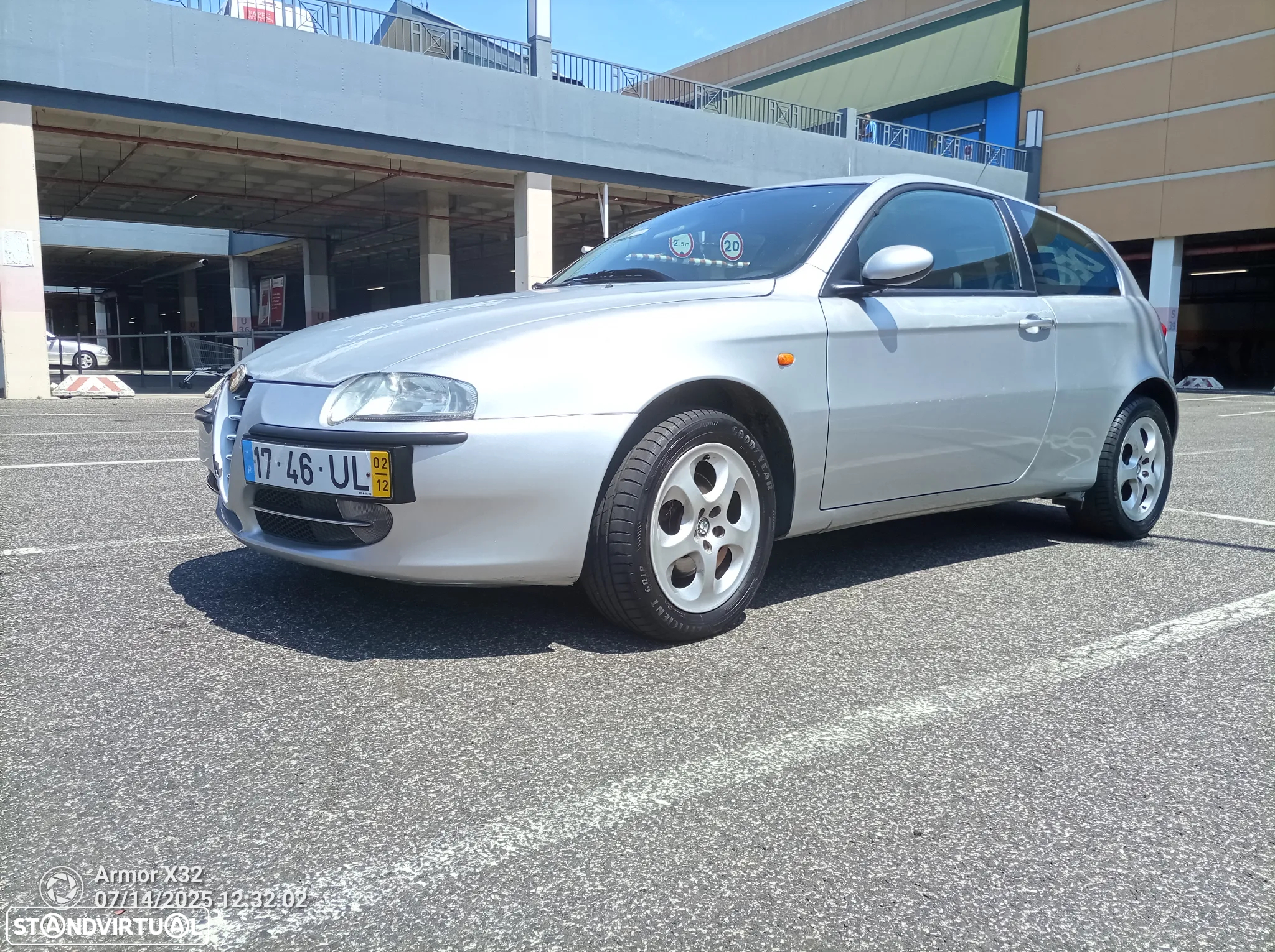 Alfa Romeo 147 1.6 TS Distinctive - 18