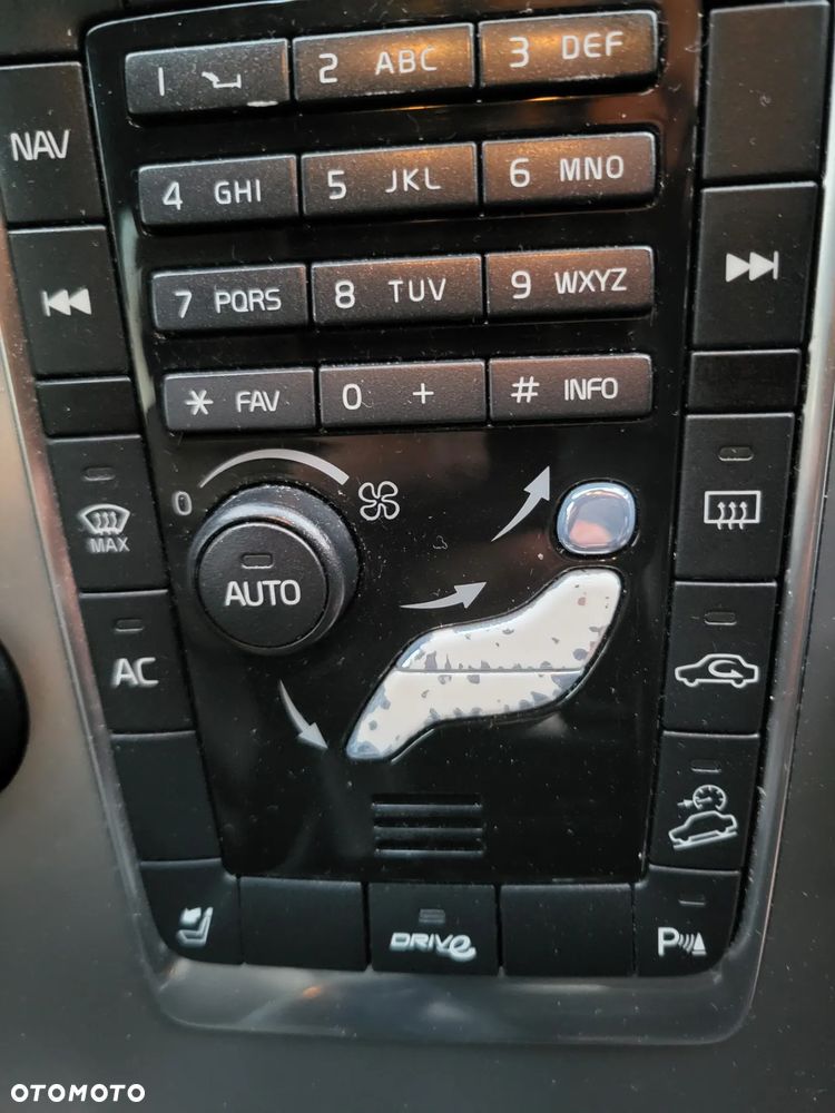 Volvo XC 70 2.4D AWD Summum - 18