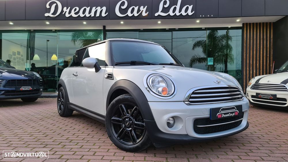 MINI 3 Portas Cooper D - 2