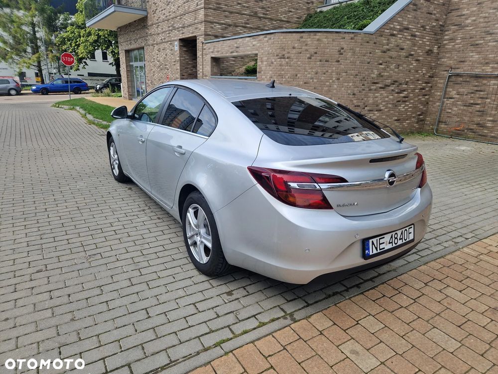 Opel Insignia 2.0 CDTI Edition - 4