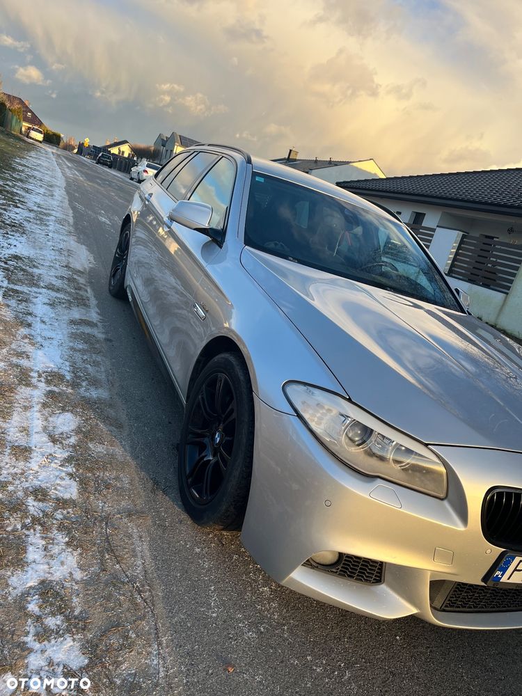 BMW Seria 5 525d xDrive Sport-Aut - 8