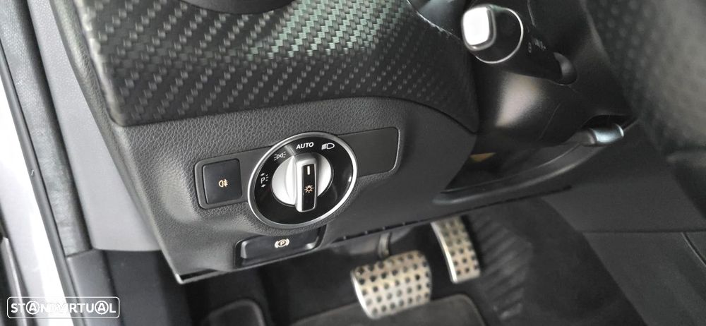 Mercedes-Benz A 180 d 7G-DCT AMG Line - 23