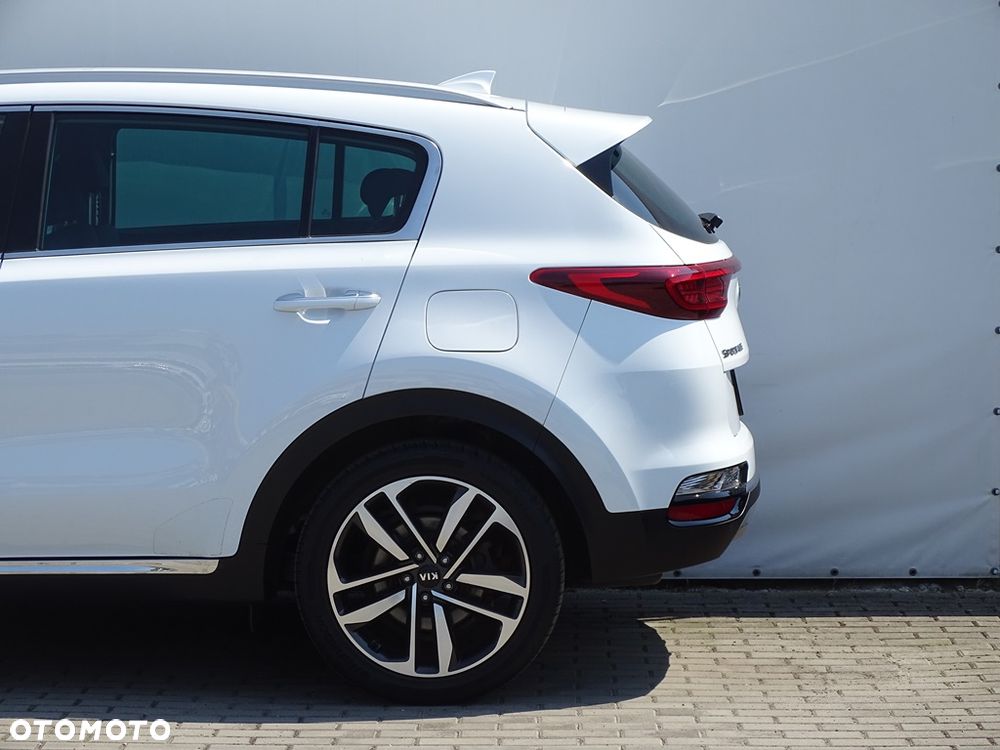 Kia Sportage 2.0 CRDI AWD Eco-Dynamics+ (48V M-H) SPIRIT - 4