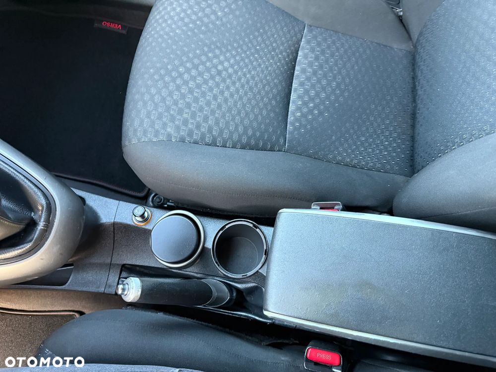 Toyota Verso 1.8 Life - 22