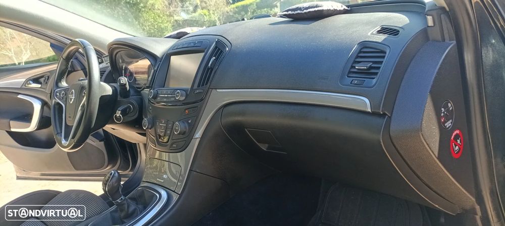 Opel Insignia Sports Tourer - 18