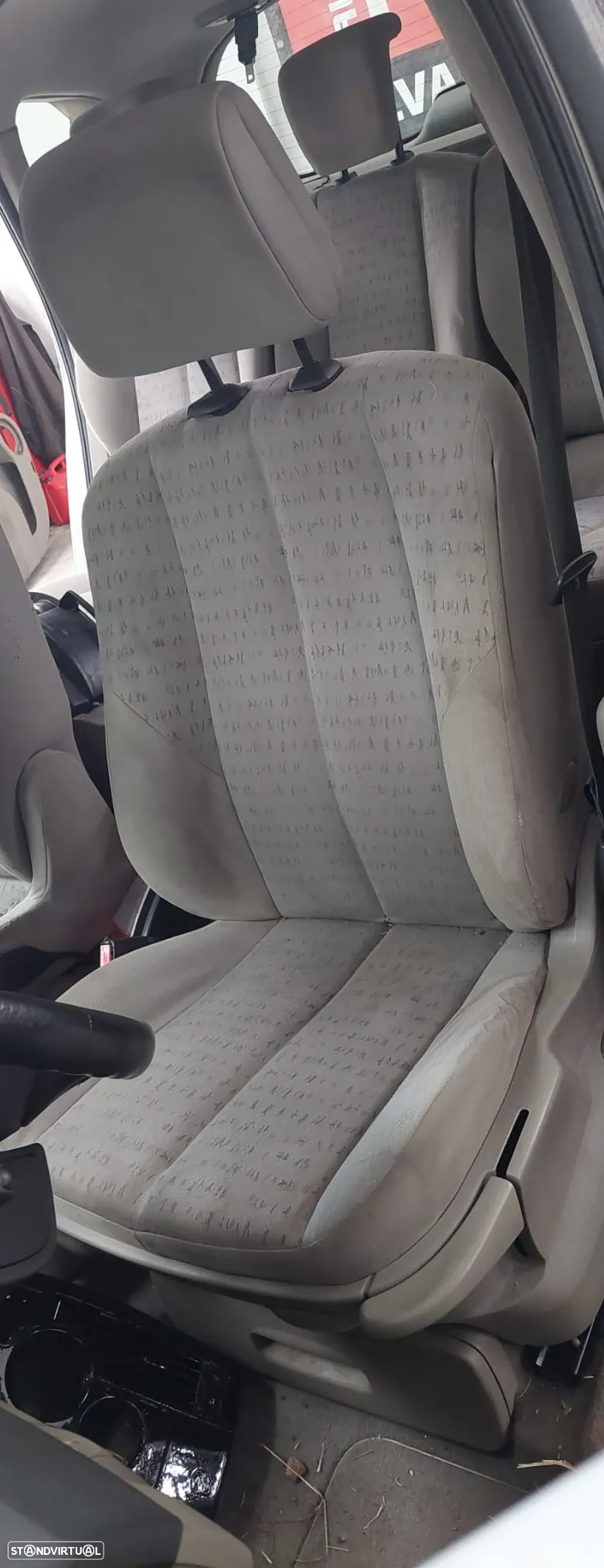 RENAULT SCENIC II PARA PEÇAS - 8