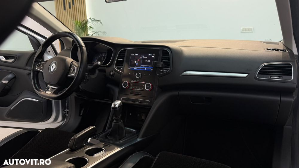 Renault Megane ENERGY dCi 110 INTENS - 10