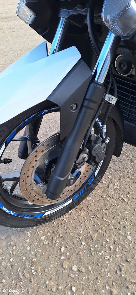 Yamaha X-max - 21