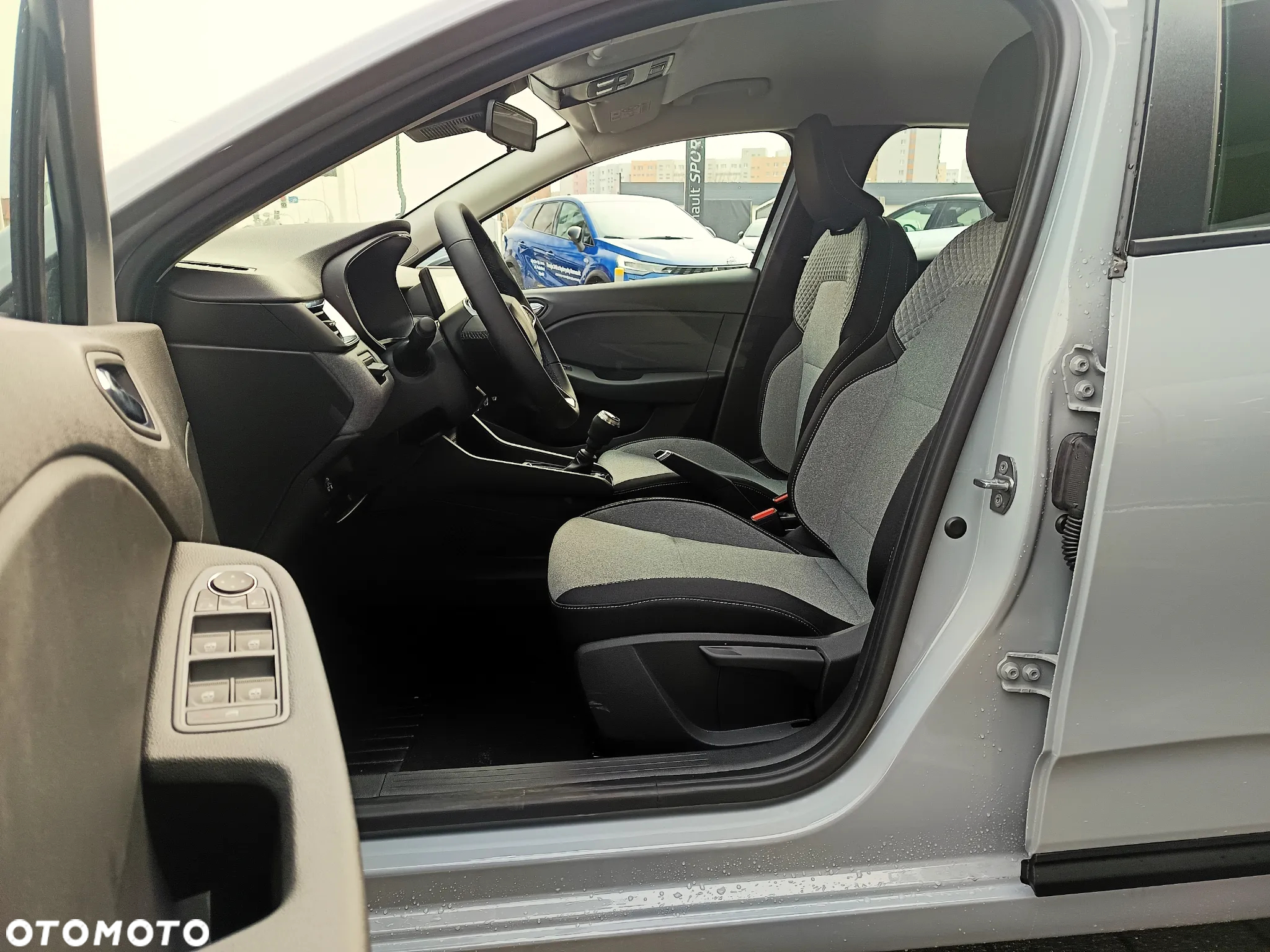 Renault Clio - 15