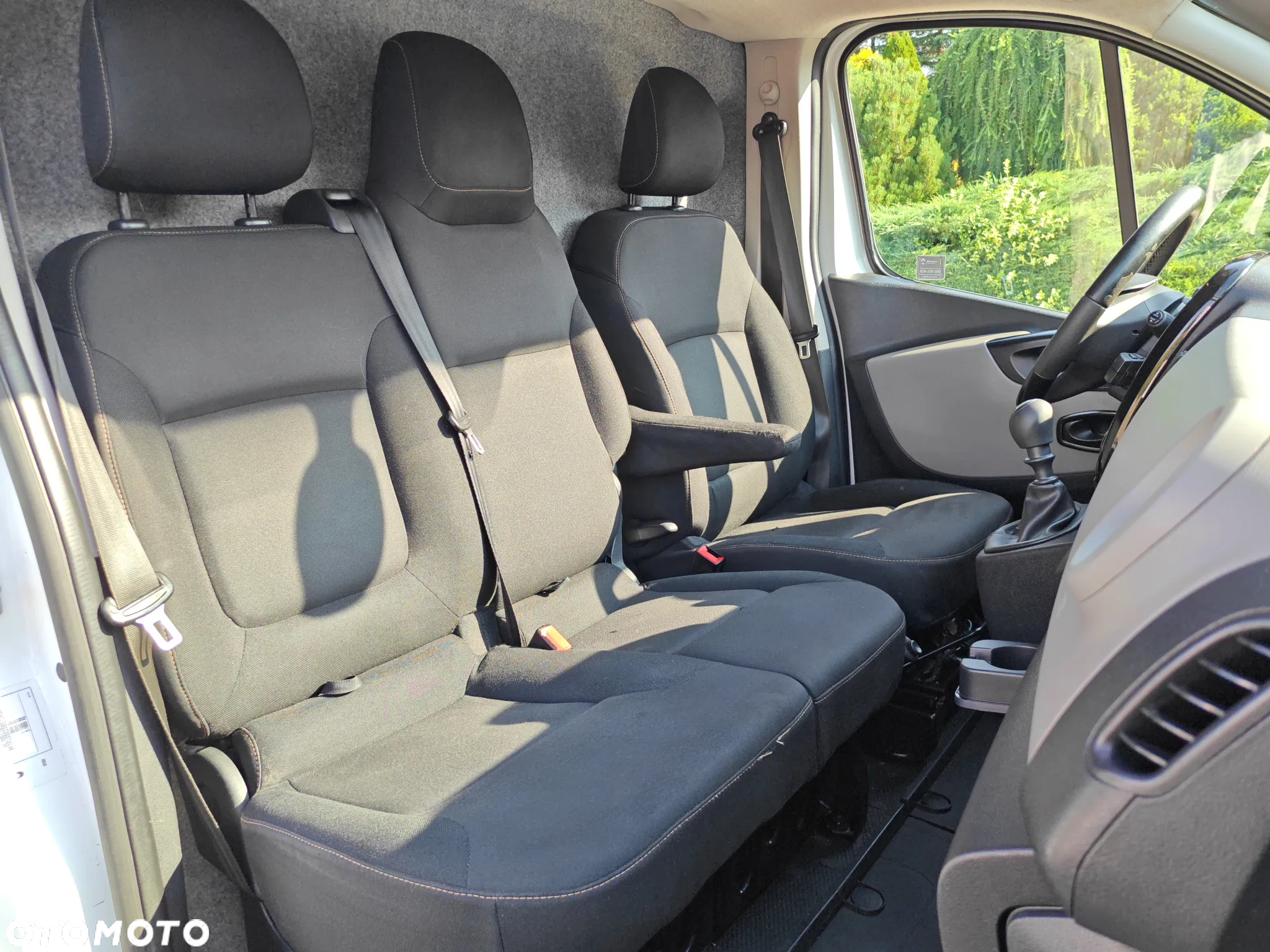Renault TRAFIC - 26