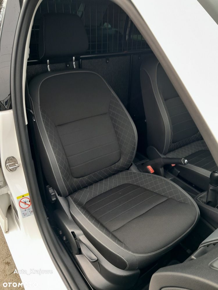 Škoda FABIA VAN - 24