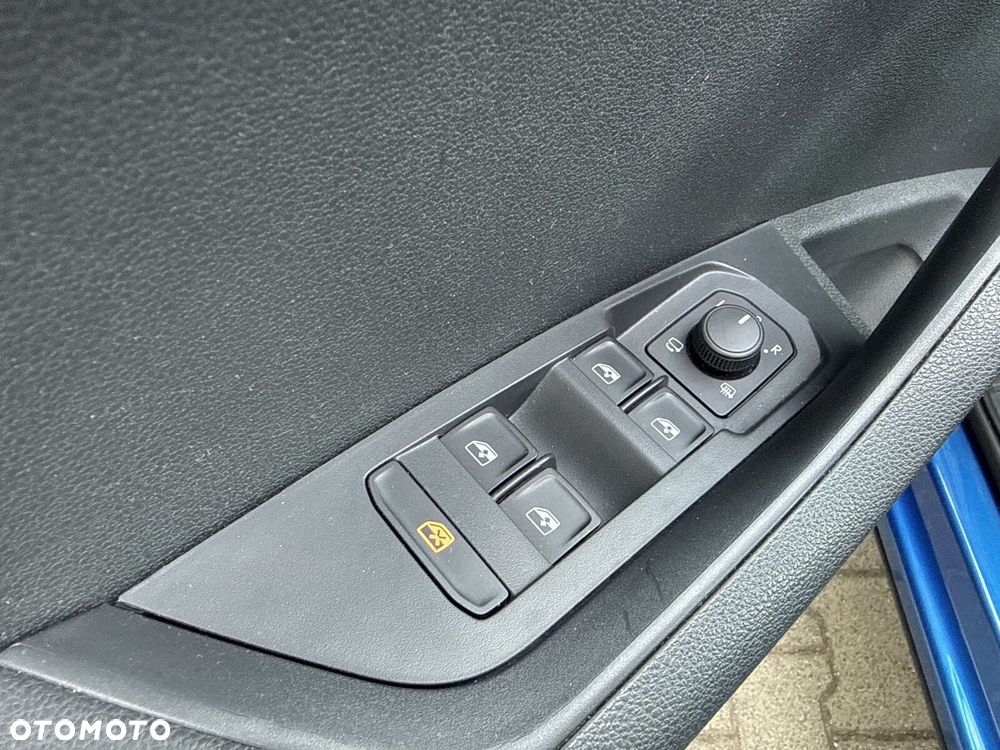 Skoda Karoq 1.5 TSI ACT Selection DSG - 26