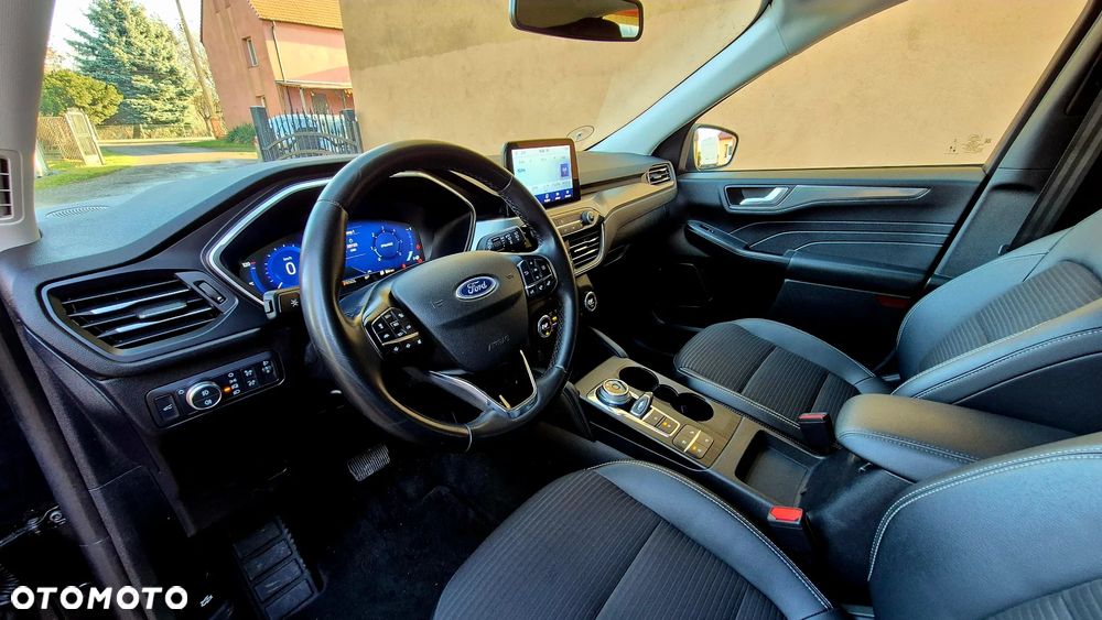 Ford Kuga 2.0 EcoBlue 4x4 TITANIUM X - 14