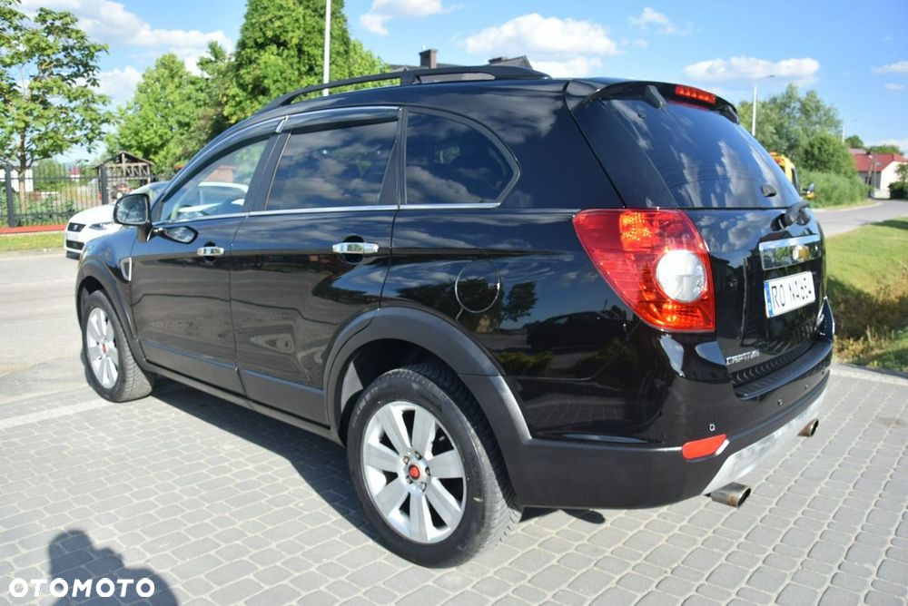 Chevrolet Captiva 2.0 4WD 7 Sitzer Automatik LT Exclusive - 11