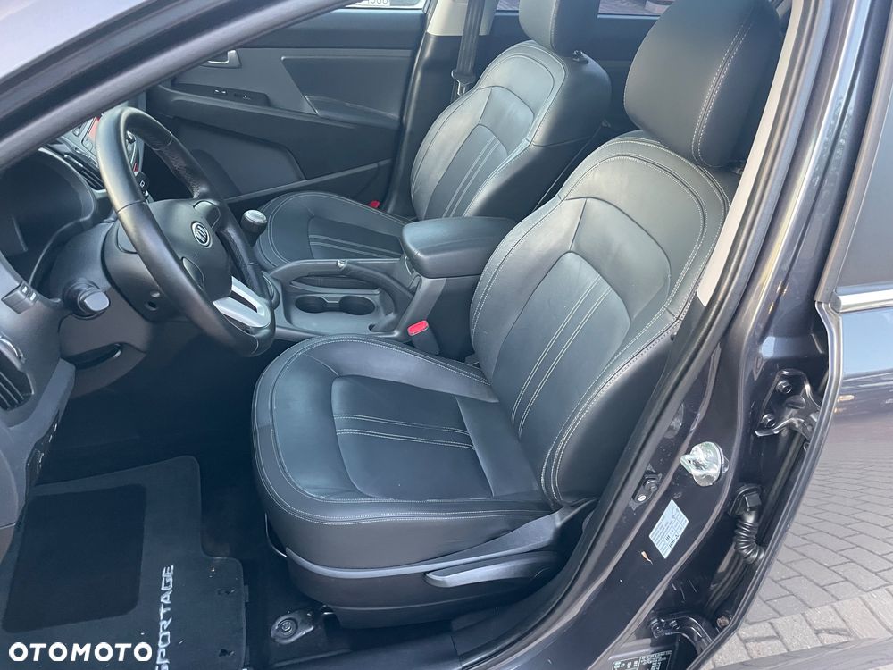 Kia Sportage 2.0 L 2WD - 21