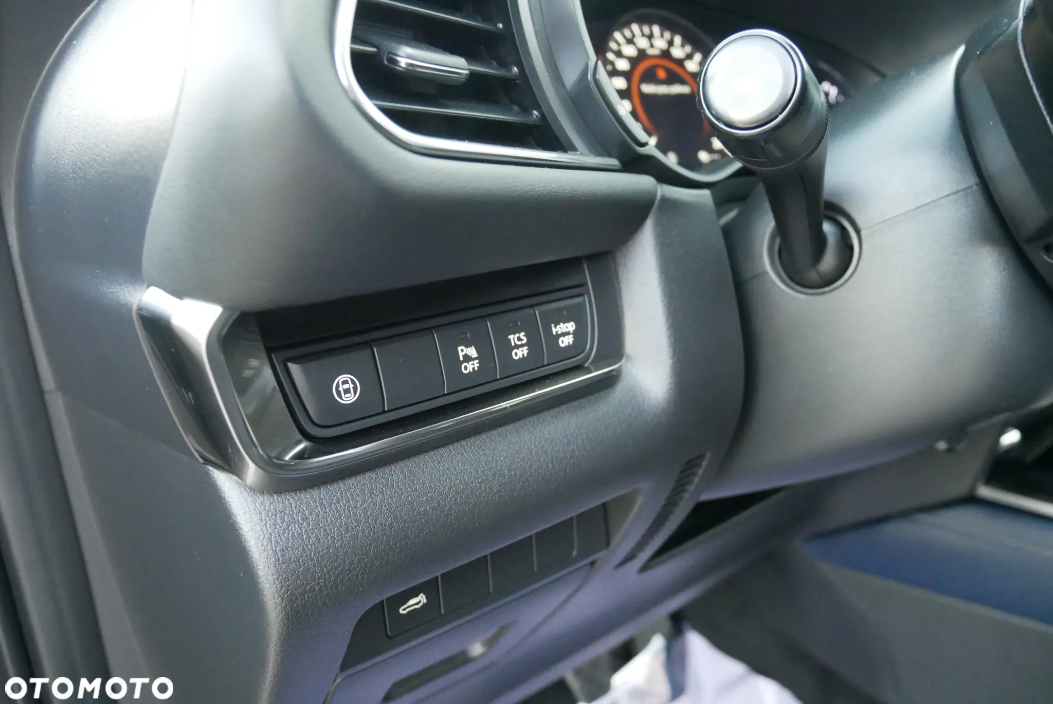 Mazda CX-30 e-SKYACTIVE G 122 HOMURA - 17