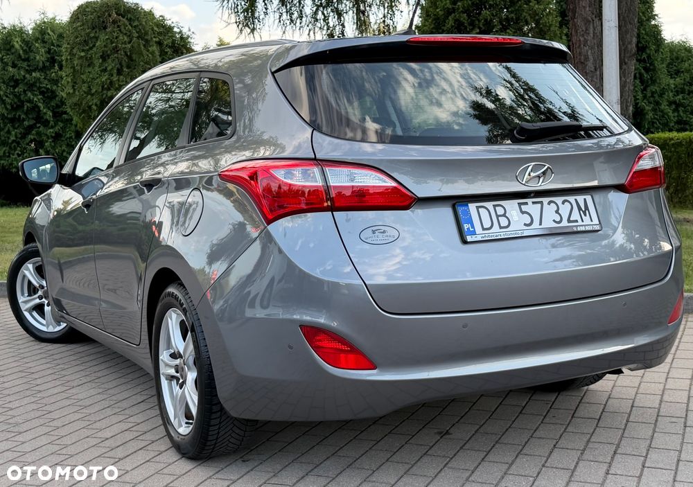 Hyundai i30 1.4 Fifa World Cup Edition - 27