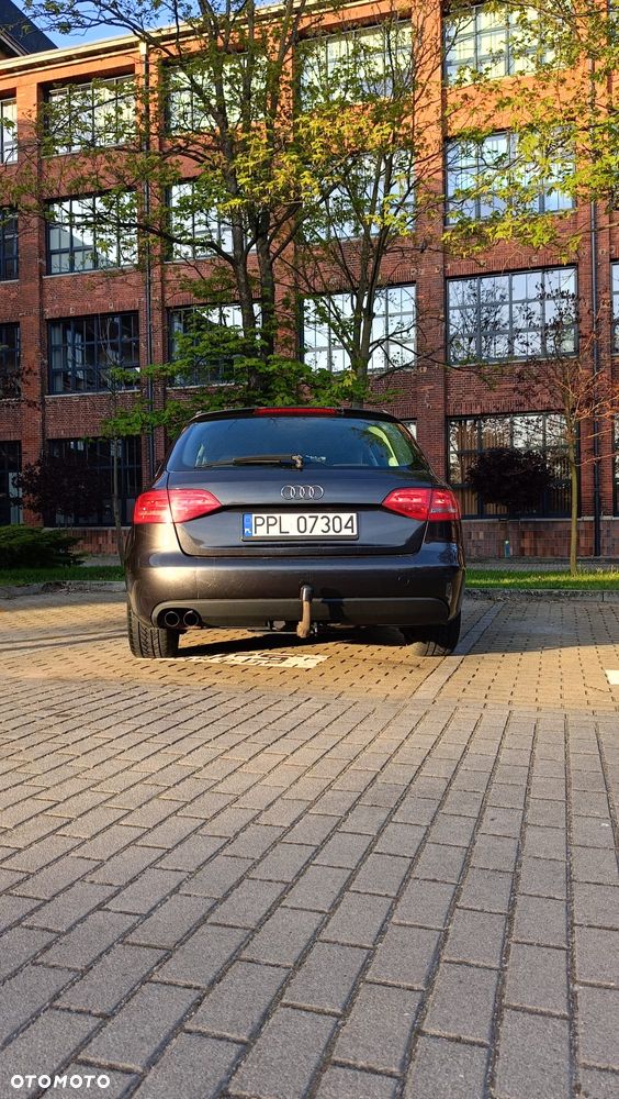 Audi A4 Avant - 15