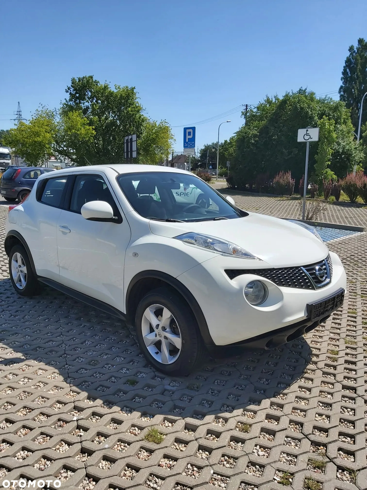 Nissan Juke 1.6 Visia Plus - 6