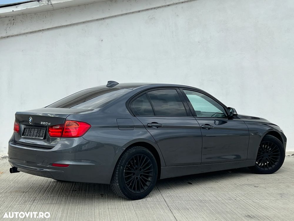 BMW Seria 3 320d - 12