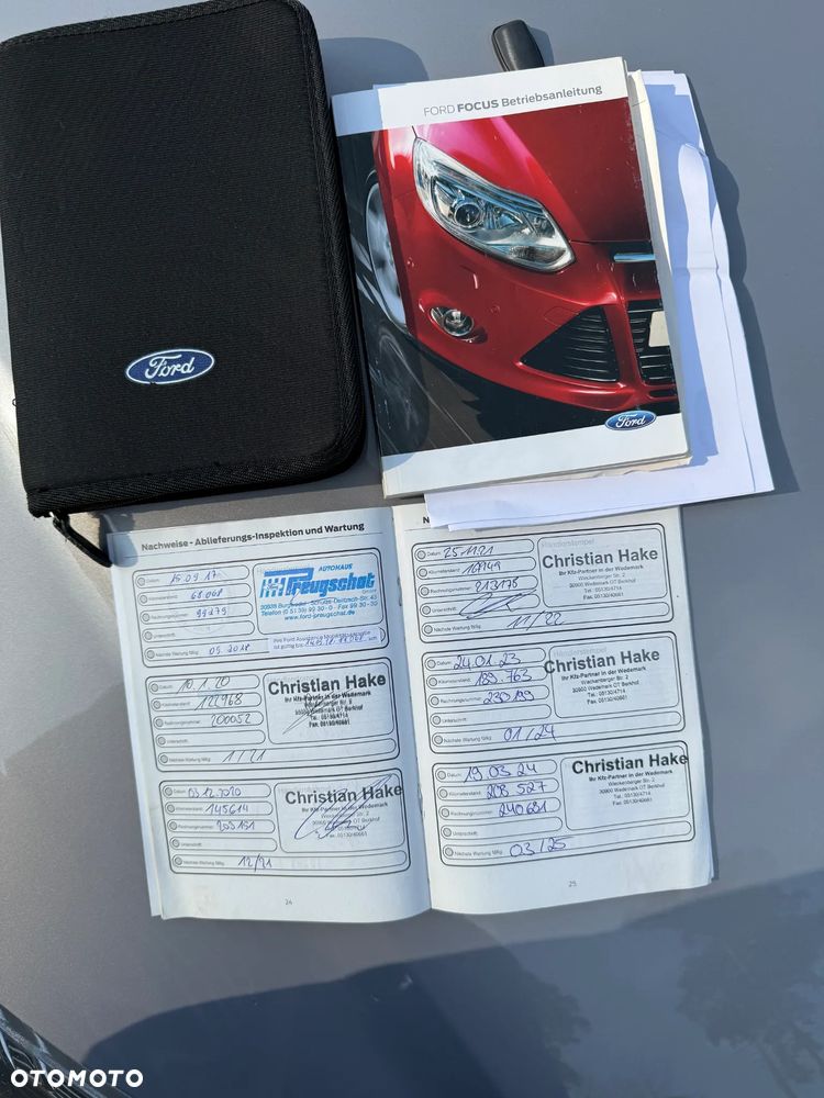 Ford Focus - 30