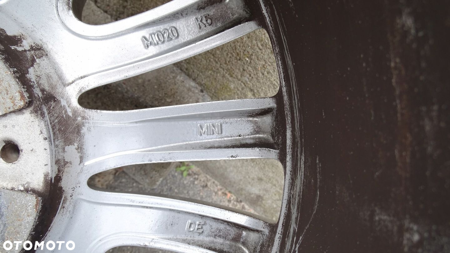 MINI CLUBMAN F54 7.5Jx17H2 ET54 5x112 - felga - 4