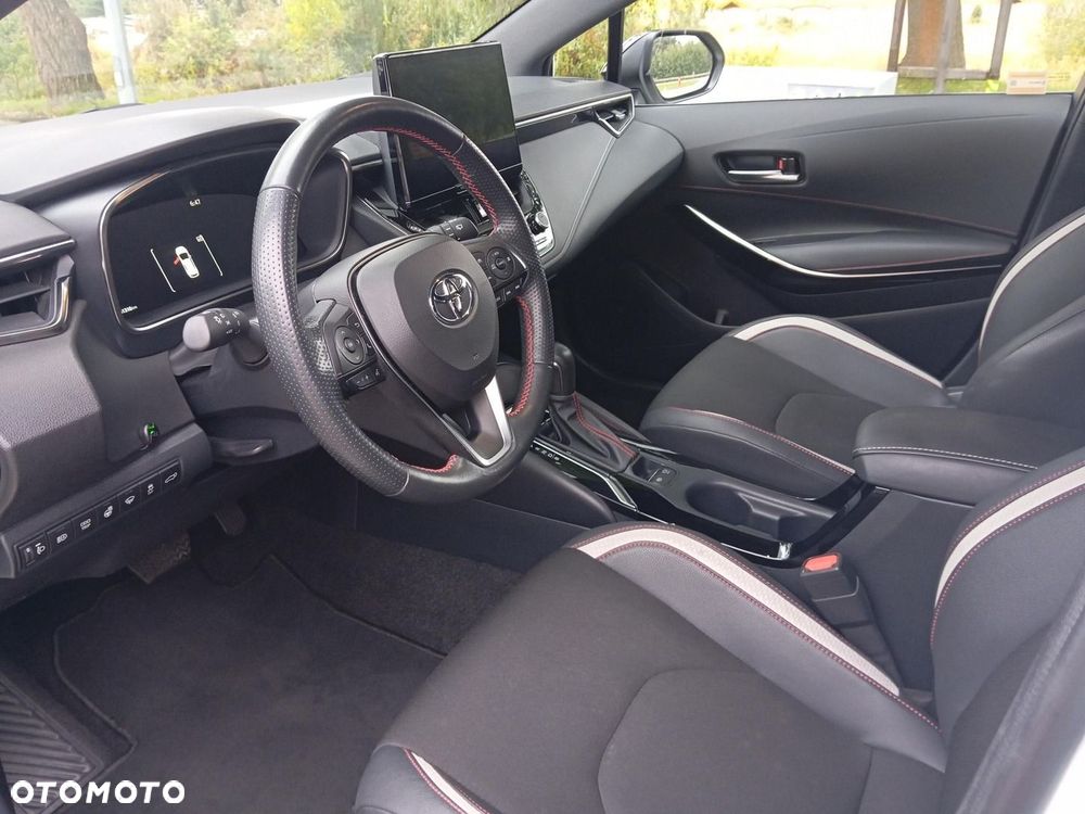 Toyota Corolla 1.8 Hybrid GR Sport - 10