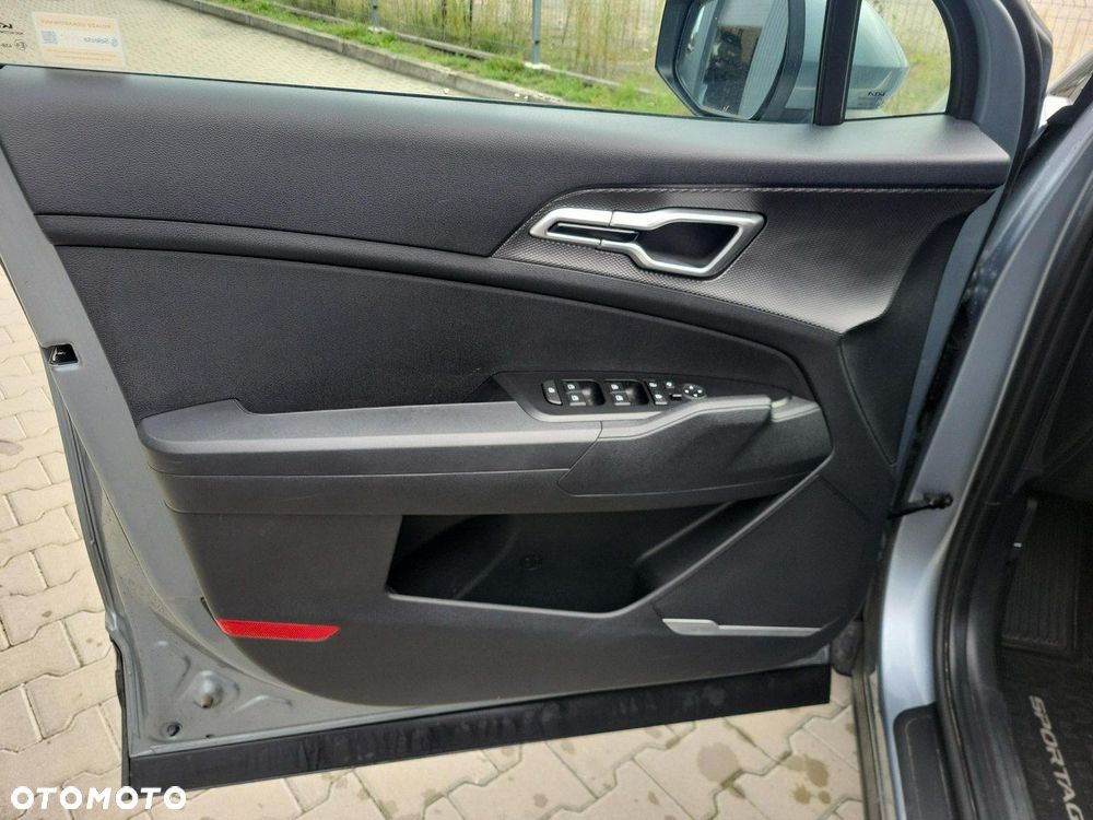 Kia Sportage 1.6 T-GDI M 2WD - 10